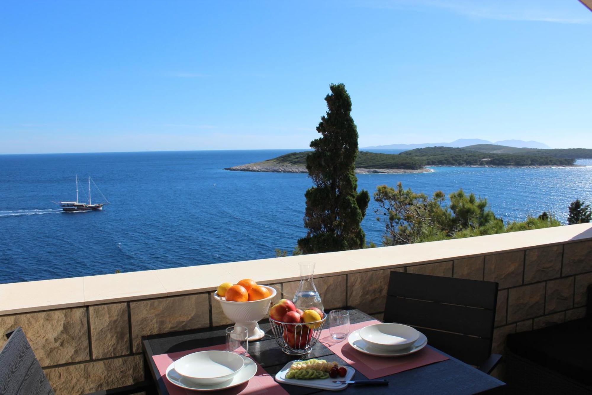 Kiki'S Haven By Villa Kristonia Hvar Town Exterior foto