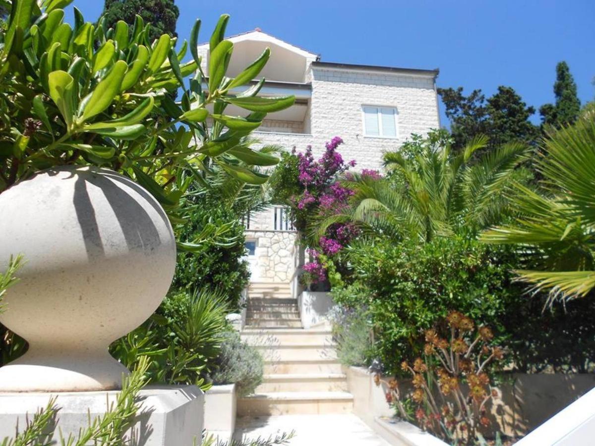 Kiki'S Haven By Villa Kristonia Hvar Town Exterior foto